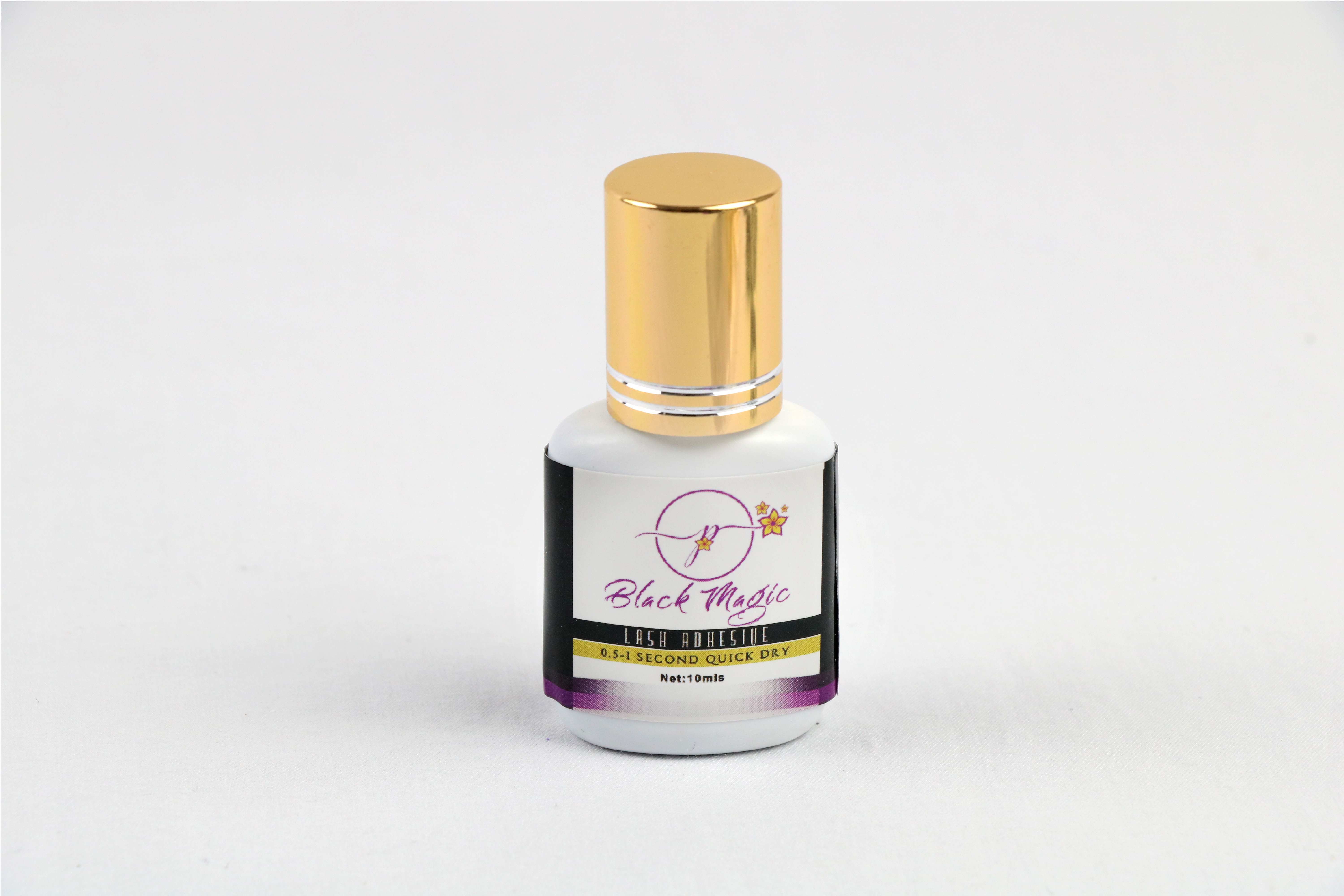 BLACK MAGIC LASH ADHESIVE cyanoacrylate free ⋆ Plumerian